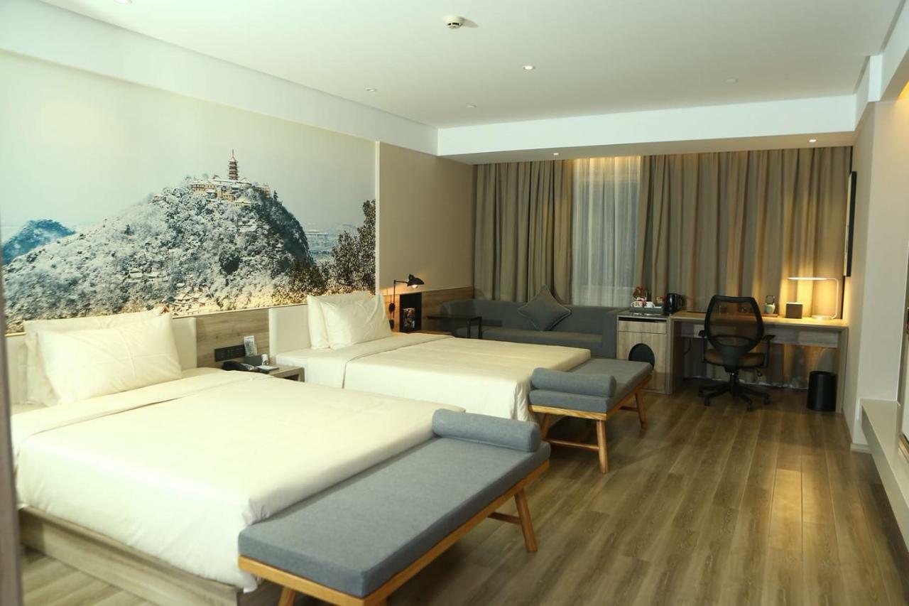 נאנטונג Atour Hotel מראה חיצוני תמונה